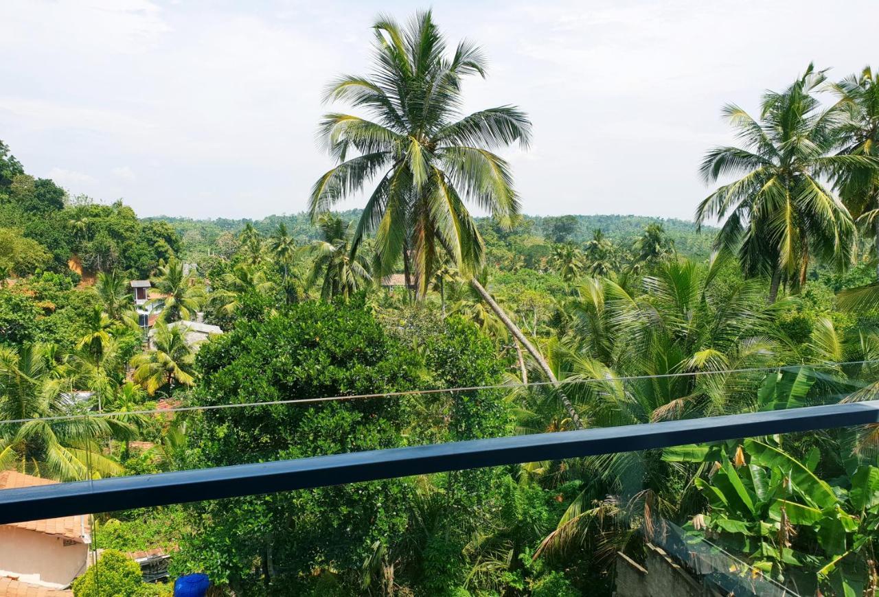 X Mirissa Hotel ภายนอก รูปภาพ